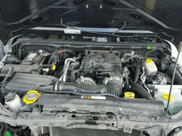 1C4AJWAG9GL257490 - 2016 JEEP WRANGLER S BLACK photo 7