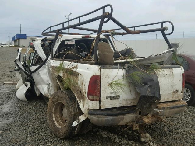 1FTWW32FX2EA13520 - 2002 FORD F350 SUPER WHITE photo 3