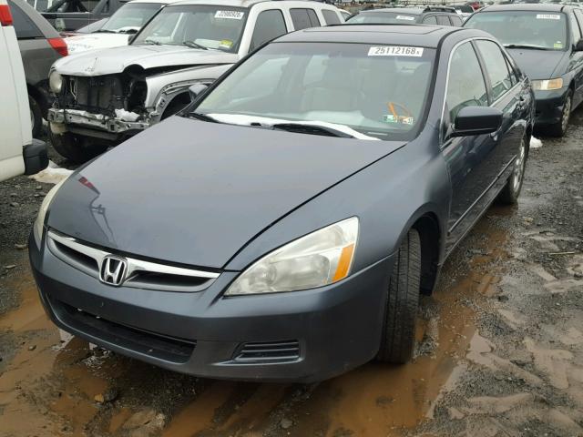 1HGCM56767A171179 - 2007 HONDA ACCORD EX GRAY photo 2