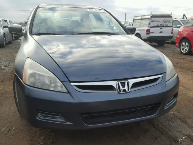 1HGCM56767A171179 - 2007 HONDA ACCORD EX GRAY photo 9