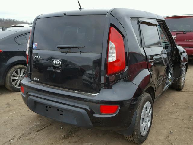 KNDJT2A55D7770256 - 2013 KIA SOUL BLACK photo 4