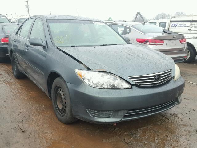 4T1BE30K55U078749 - 2005 TOYOTA CAMRY LE Сұр фото 1