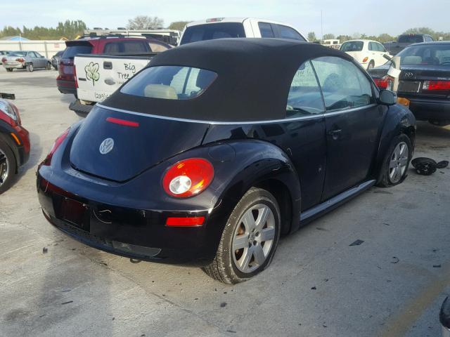 3VWRF31Y57M419817 - 2007 VOLKSWAGEN NEW BEETLE 黑色 照片 4