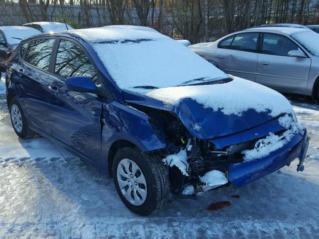 KMHCT5AE6HU320743 - 2017 HYUNDAI ACCENT SE BLUE photo 1