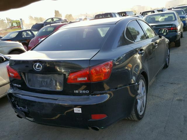 JTHBK262965004131 - 2006 LEXUS IS 250 BLACK photo 4