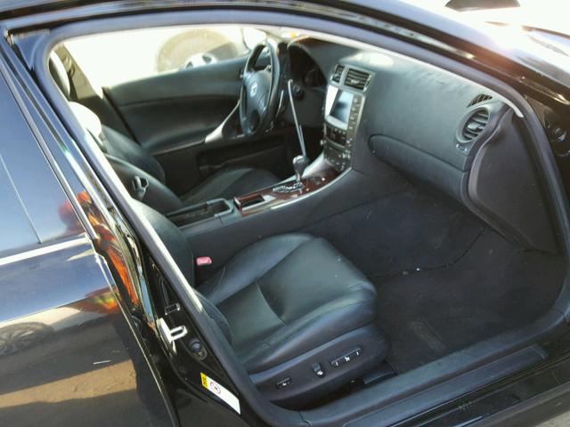 JTHBK262965004131 - 2006 LEXUS IS 250 BLACK photo 5