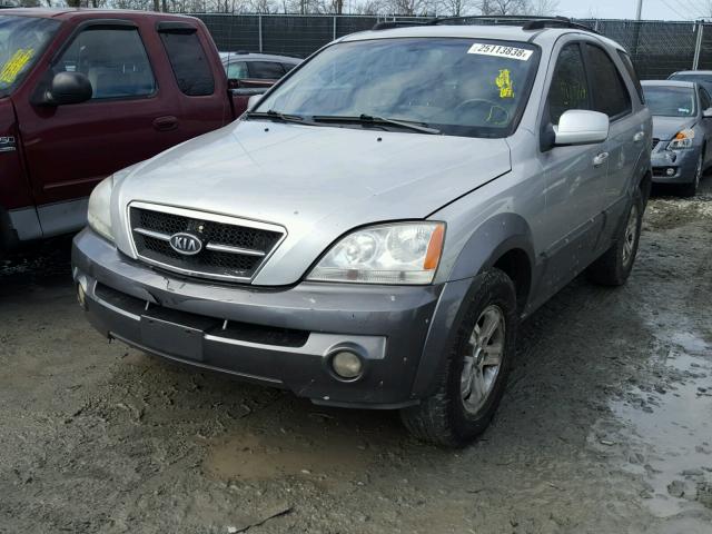 KNDJC733845229125 - 2004 KIA SORENTO EX SILVER photo 2