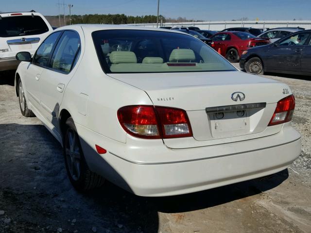 JNKDA31A62T000169 - 2002 INFINITI I35 WHITE photo 3