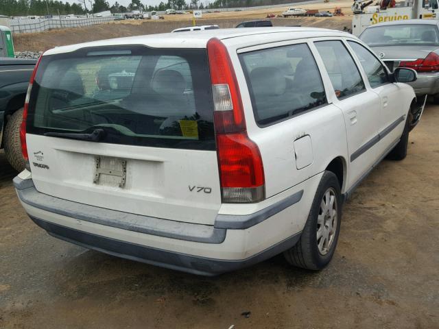 YV1SW61R321189483 - 2002 VOLVO V70 WHITE photo 4