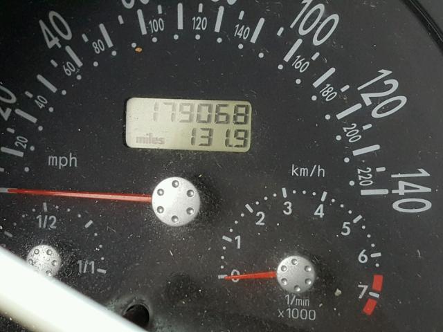 3VWBA21C6XM422563 - 1999 VOLKSWAGEN NEW BEETLE 蓝色 照片 8