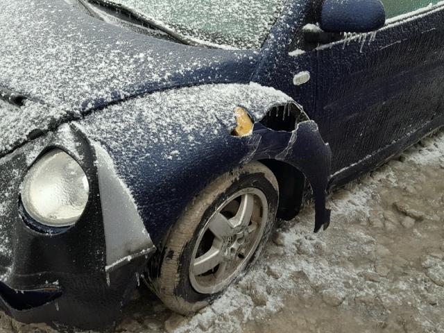 3VWBA21C6XM422563 - 1999 VOLKSWAGEN NEW BEETLE 蓝色 照片 9