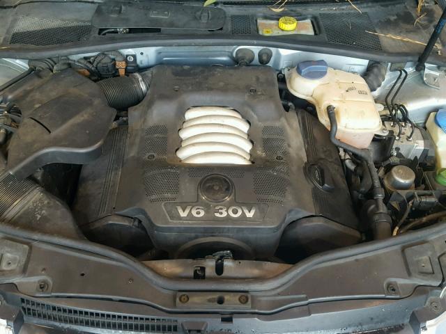 WVWRH63B72P357413 - 2002 VOLKSWAGEN PASSAT GLX SILVER photo 7