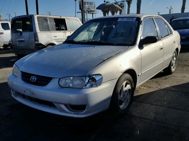 1NXBR12E31Z448946 - 2001 TOYOTA COROLLA CE SILVER photo 2