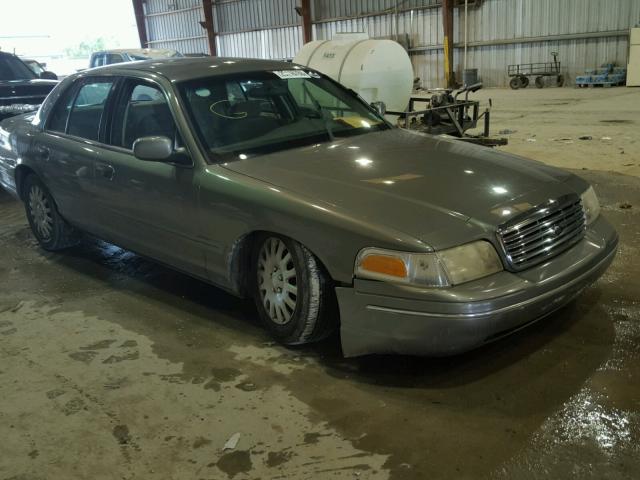 2FAFP71W72X157889 - 2002 FORD CROWN VICT GRAY photo 1