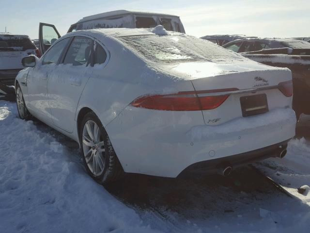 SAJBK4BV5GCY19275 - 2016 JAGUAR XF PRESTIG WHITE photo 3