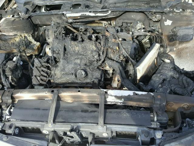 1G2HX54K814152971 - 2001 PONTIAC BONNEVILLE WHITE photo 7