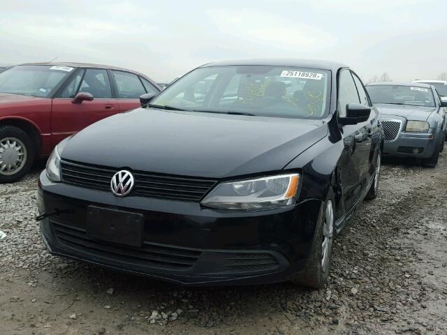 3VW2K7AJ8CM372266 - 2012 VOLKSWAGEN JETTA BASE 黑色 照片 2
