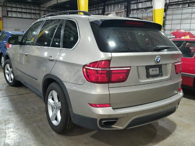 5UXZV8C59CL425524 - 2012 BMW X5 XDRIVE5 TAN photo 3