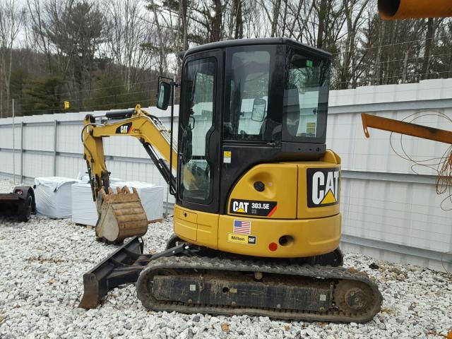 CAT3035EJRKY01694 - 2013 CATERPILLAR 303CR YELLOW photo 3