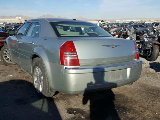 2C3KA63H96H282609 - 2006 CHRYSLER 300C SILVER photo 3