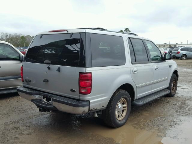 1FMRU15LXYLB66200 - 2000 FORD EXPEDITION SILVER photo 4