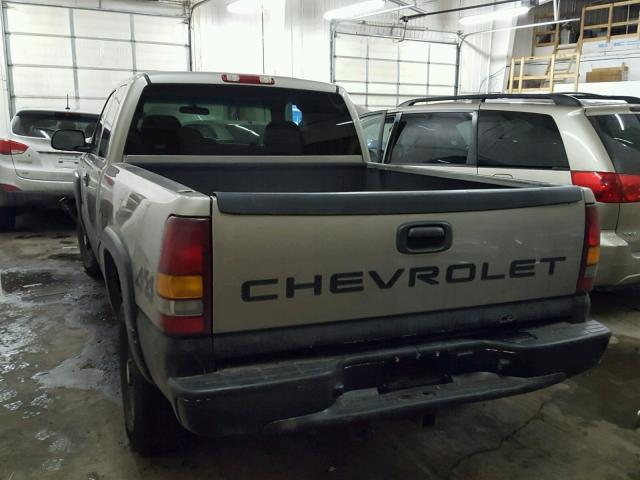 1GCEK19V52E137994 - 2002 CHEVROLET SILVERADO TAN photo 3