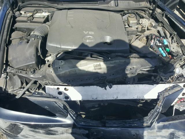 JTHBK262575042117 - 2007 LEXUS IS 250 GRAY photo 7