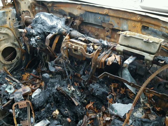 5XYKT3A63EG428490 - 2014 KIA SORENTO LX BURN photo 9