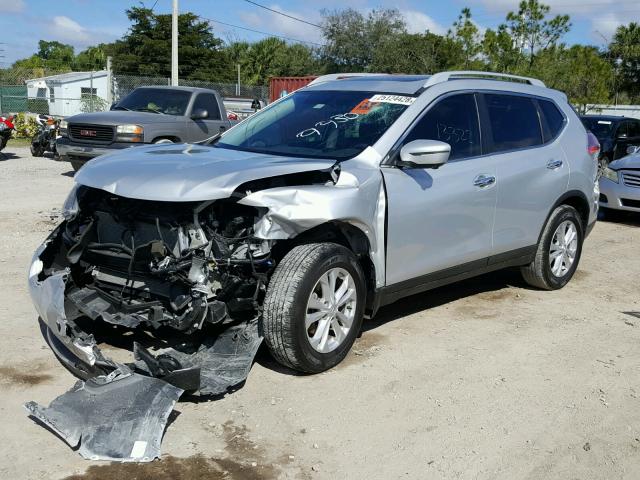 5N1AT2MT5GC889930 - 2016 NISSAN ROGUE S SILVER photo 2