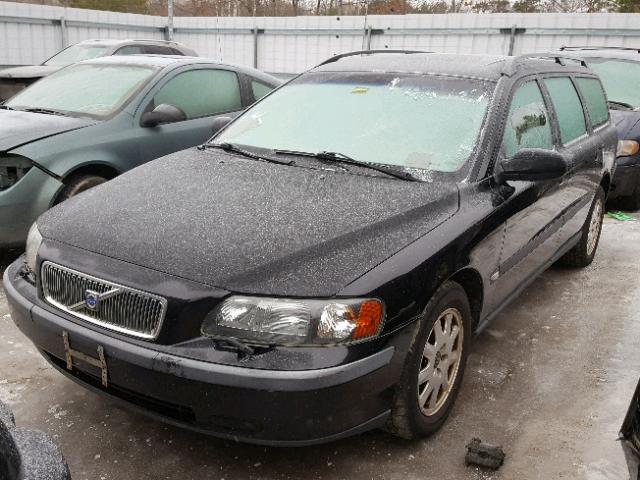 YV1SW61RX22242268 - 2002 VOLVO V70 BLACK photo 2