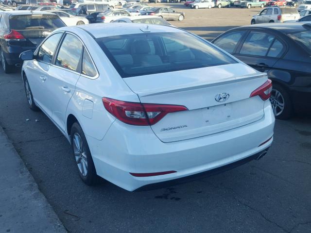 5NPE24AFXGH340151 - 2016 HYUNDAI SONATA SE WHITE photo 3