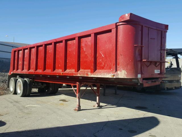 ST1319 - 1977 TRAIL KING TRAILER RED photo 1