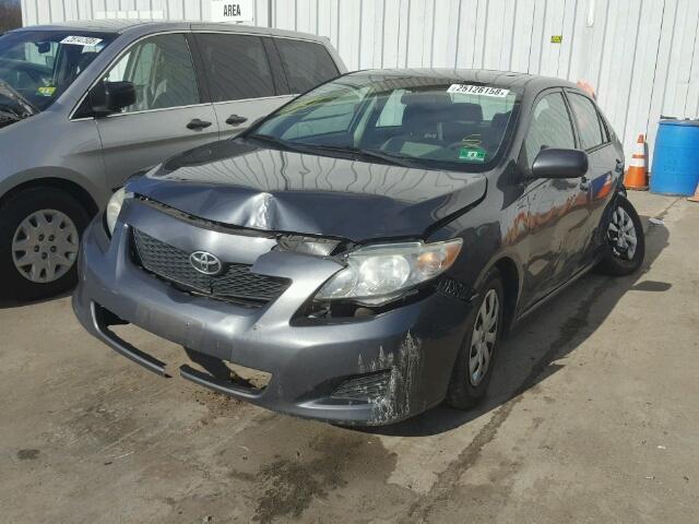 2T1BU4EE7AC299633 - 2010 TOYOTA COROLLA BA GRAY photo 2