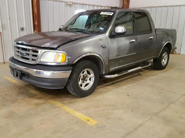 1FTRW07602KB34658 - 2002 FORD F150 SUPER GRAY photo 2