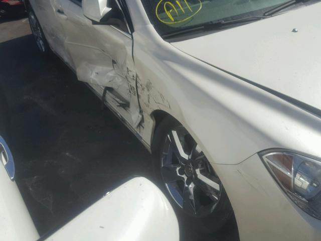 1G1ZD5E04AF267411 - 2010 CHEVROLET MALIBU 2LT WHITE photo 9
