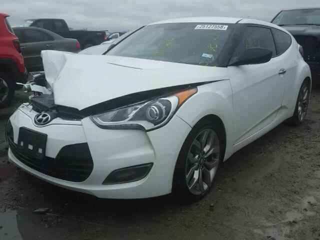 KMHTC6AD8EU212634 - 2014 HYUNDAI VELOSTER B WHITE photo 2