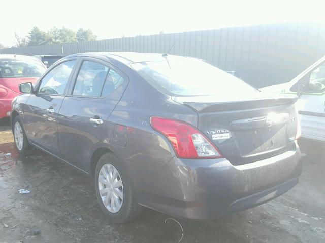 3N1CN7AP0FL934550 - 2015 NISSAN VERSA S GRAY photo 3