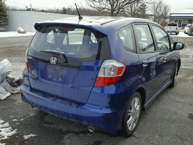 JHMGE87409S056205 - 2009 HONDA FIT SPORT BLUE photo 4