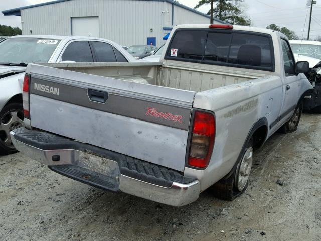 1N6DD21S1WC365311 - 1998 NISSAN FRONTIER X SILVER photo 4