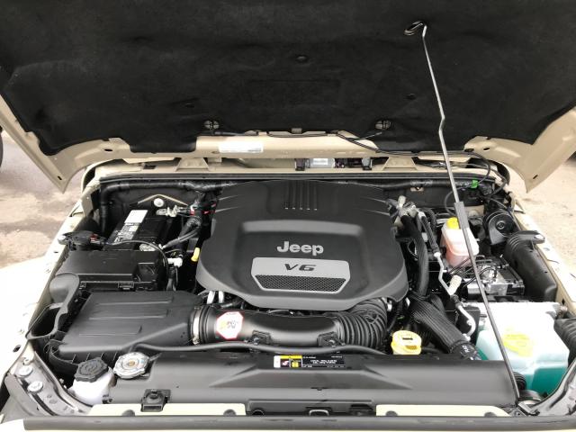 1C4HJWEG6HL680621 - 2017 JEEP WRANGLER U TAN photo 7