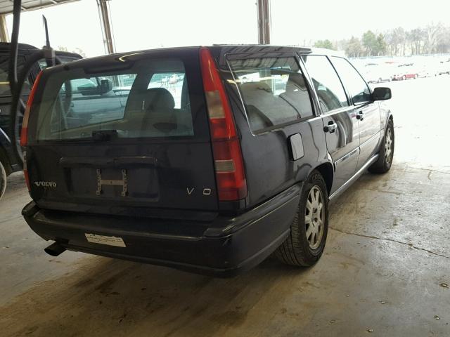 YV1LW5577W2527300 - 1998 VOLVO V70 BLACK photo 4