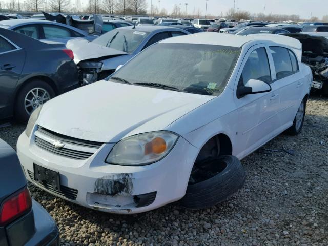 1G1AL58F487173100 - 2008 CHEVROLET COBALT LT WHITE photo 2