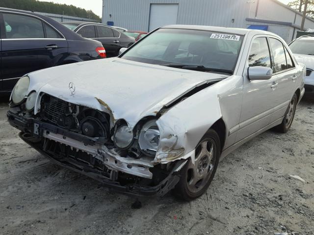 WDBJF83J92X072684 - 2002 MERCEDES-BENZ E 430 SILVER photo 2