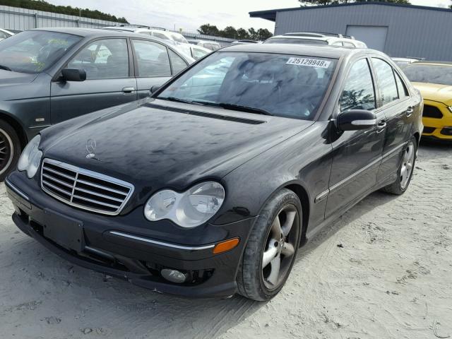 WDBRF52H96A899125 - 2006 MERCEDES-BENZ C GENERATI BLACK photo 2