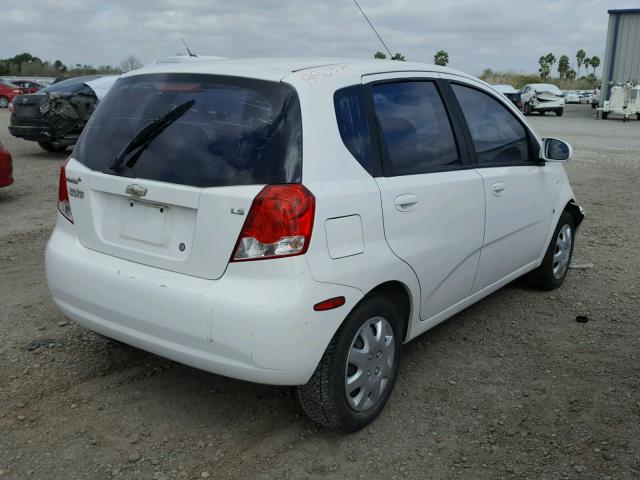 KL1TD66677B789317 - 2007 CHEVROLET AVEO BASE Biały zdjęcie 4
