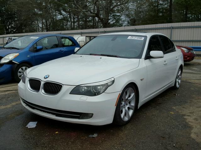 WBANW13568CZ74543 - 2008 BMW 535 I WHITE photo 2