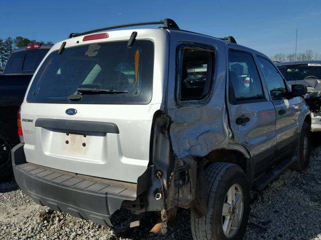 1FMYU02Z96KD48052 - 2006 FORD ESCAPE XLS SILVER photo 4