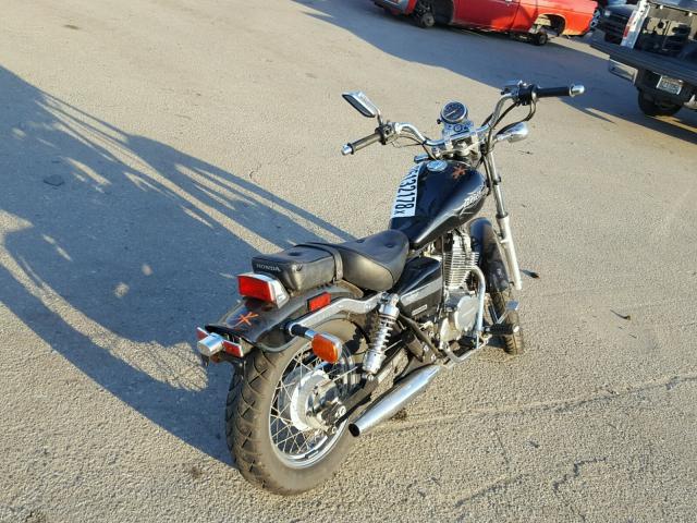 JH2MC13177K300126 - 2007 HONDA CMX250 C BLACK photo 4