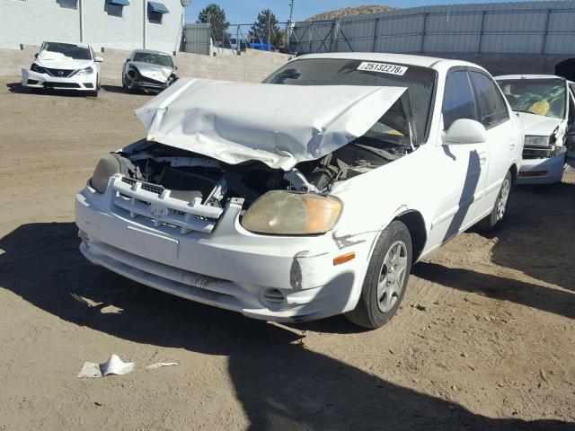 KMHCG45C83U456033 - 2003 HYUNDAI ACCENT GL WHITE photo 2