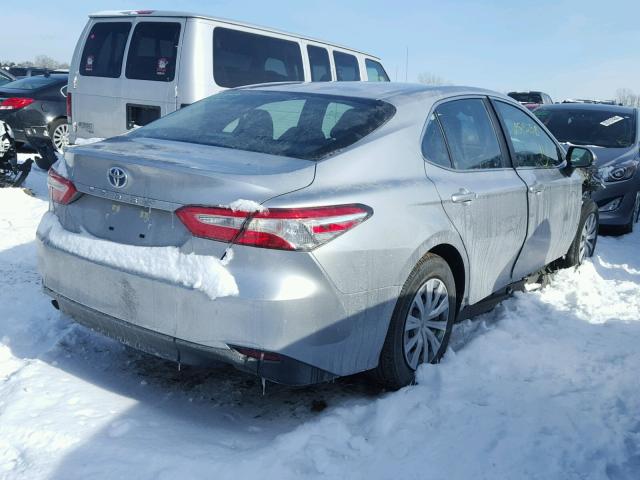 4T1B31HK6JU502111 - 2018 TOYOTA CAMRY LE GRAY photo 4